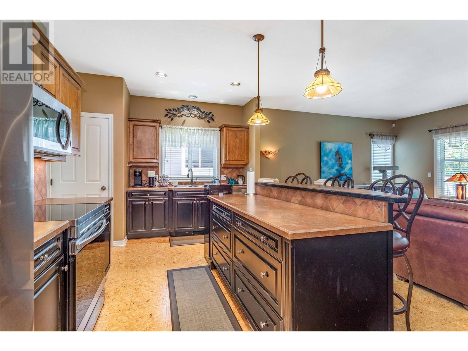 389 Mccarren Avenue, Kelowna, British Columbia  V1W 4W3 - Photo 15 - 10344307