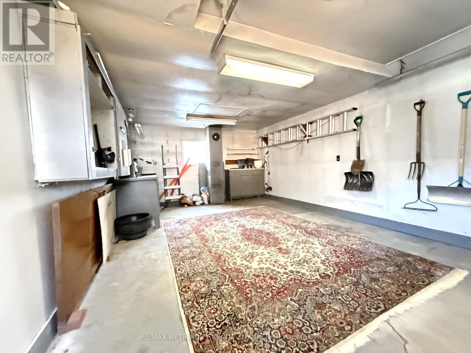 Property at 103 SIMPSON AVENUE image 4