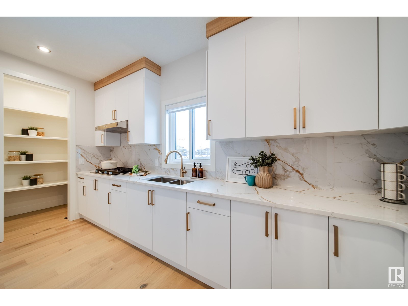 4015 Ginsburg Cr Nw, Edmonton, Alberta  T5T 4V2 - Photo 17 - E4434449