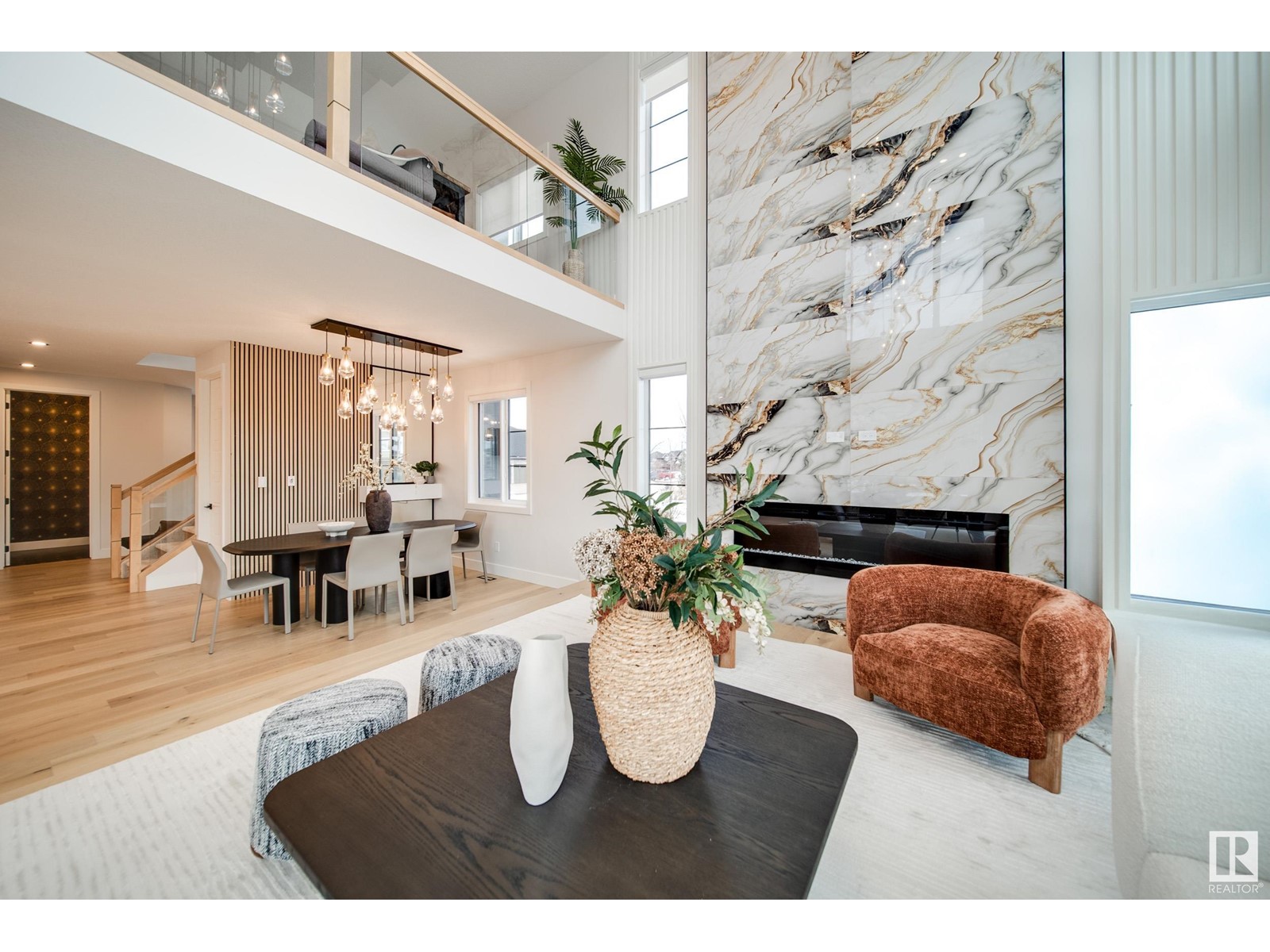 Property at 4015 GINSBURG CR NW image 3