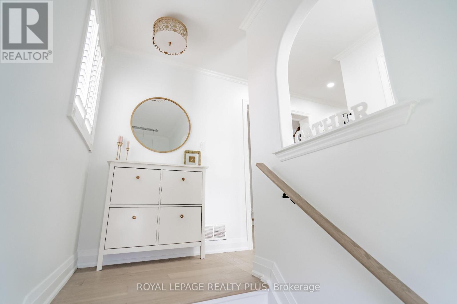 Property at 568 FERGO AVENUE image 4