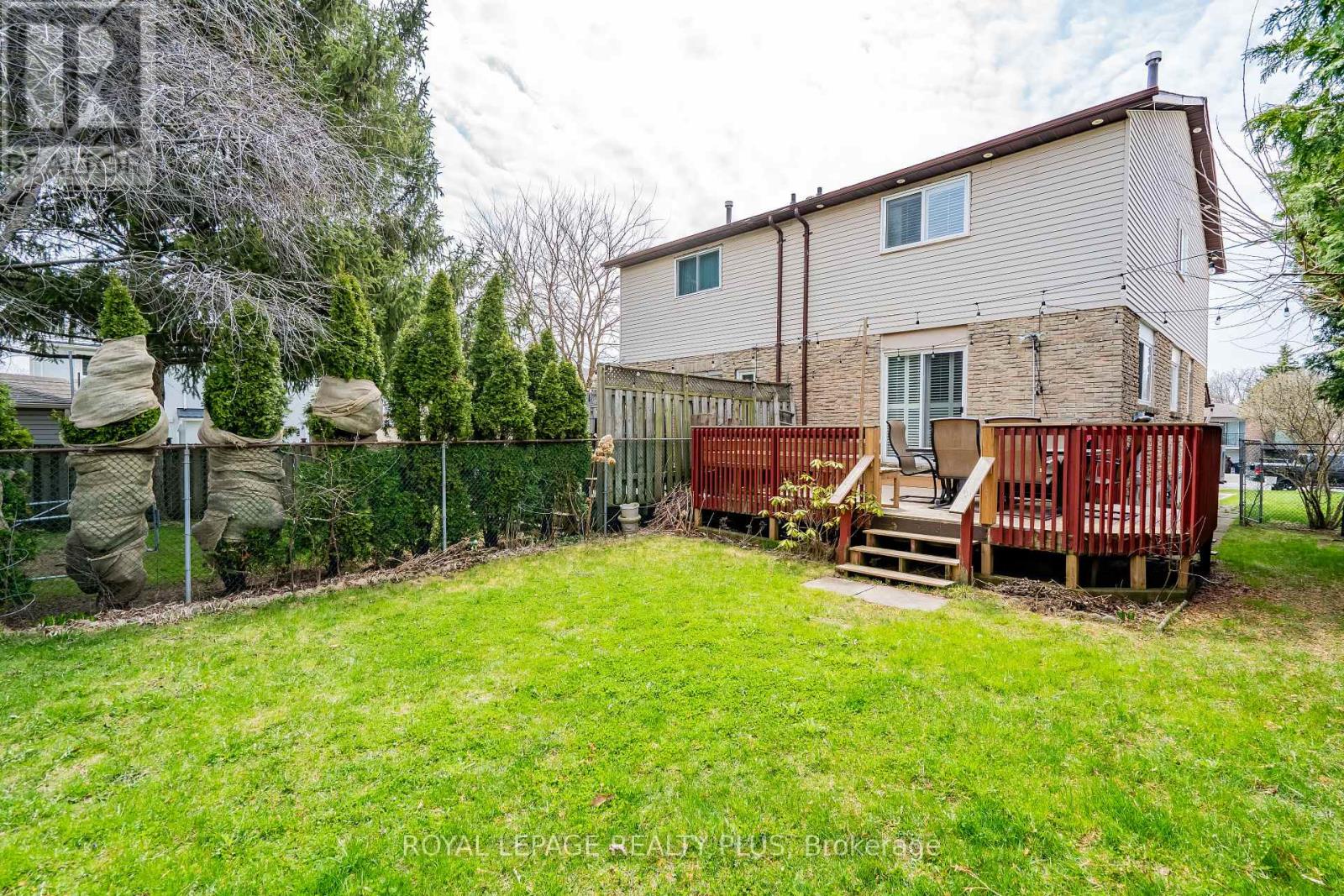 568 Fergo Avenue, Mississauga (Cooksville), Ontario  L5B 2J3 - Photo 42 - W12100053