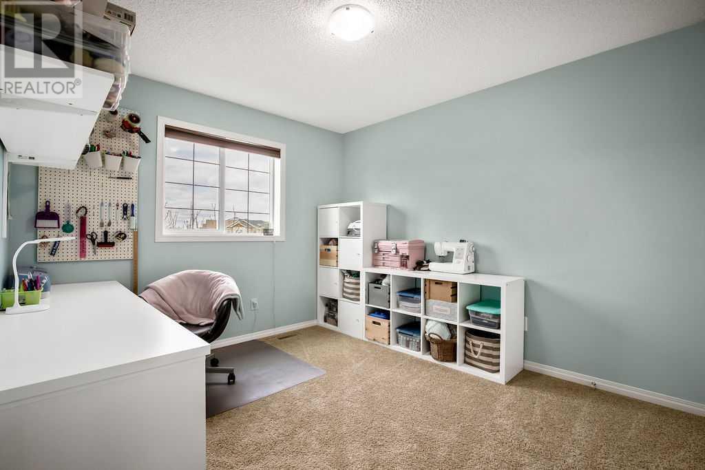 115 Drake Landing Loop, Okotoks, Alberta  T1S 0H4 - Photo 17 - A2216947