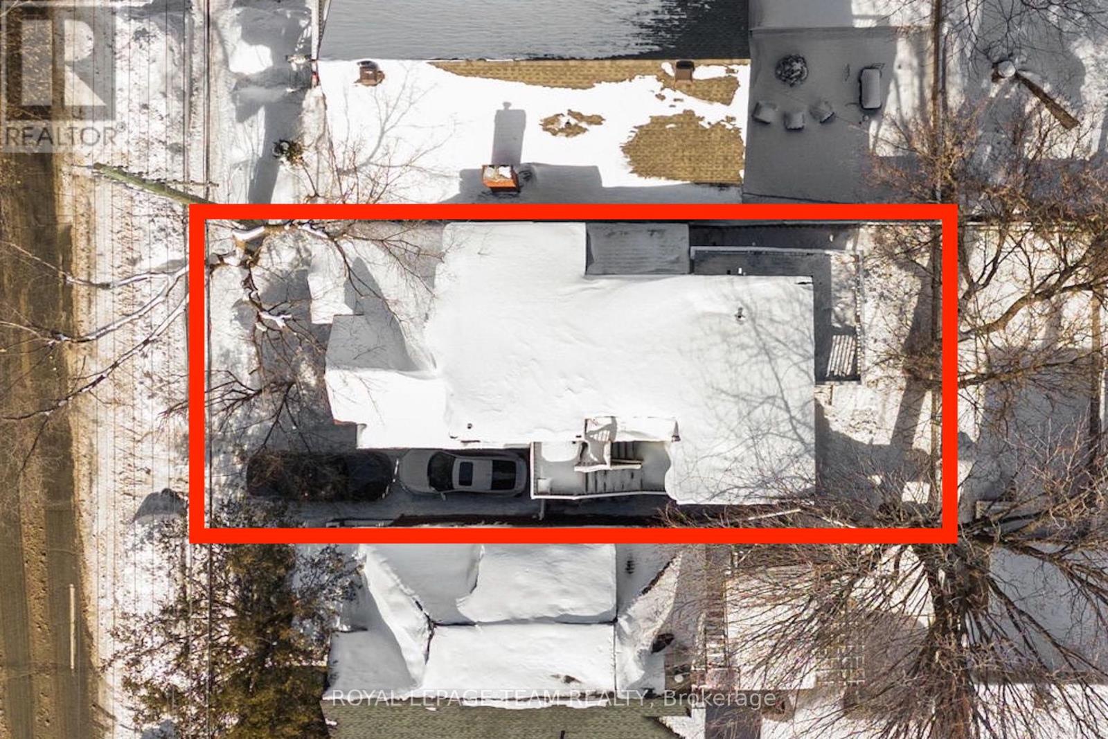 Property at 501 LYON STREET image 3