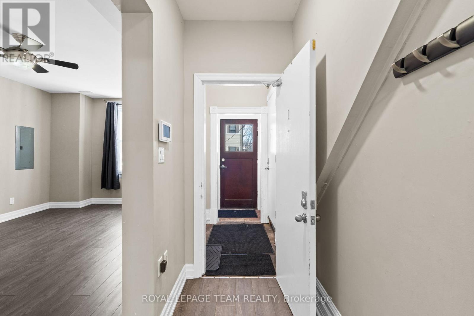 501 Lyon Street, Ottawa, Ontario  K1R 5X6 - Photo 5 - X11986175
