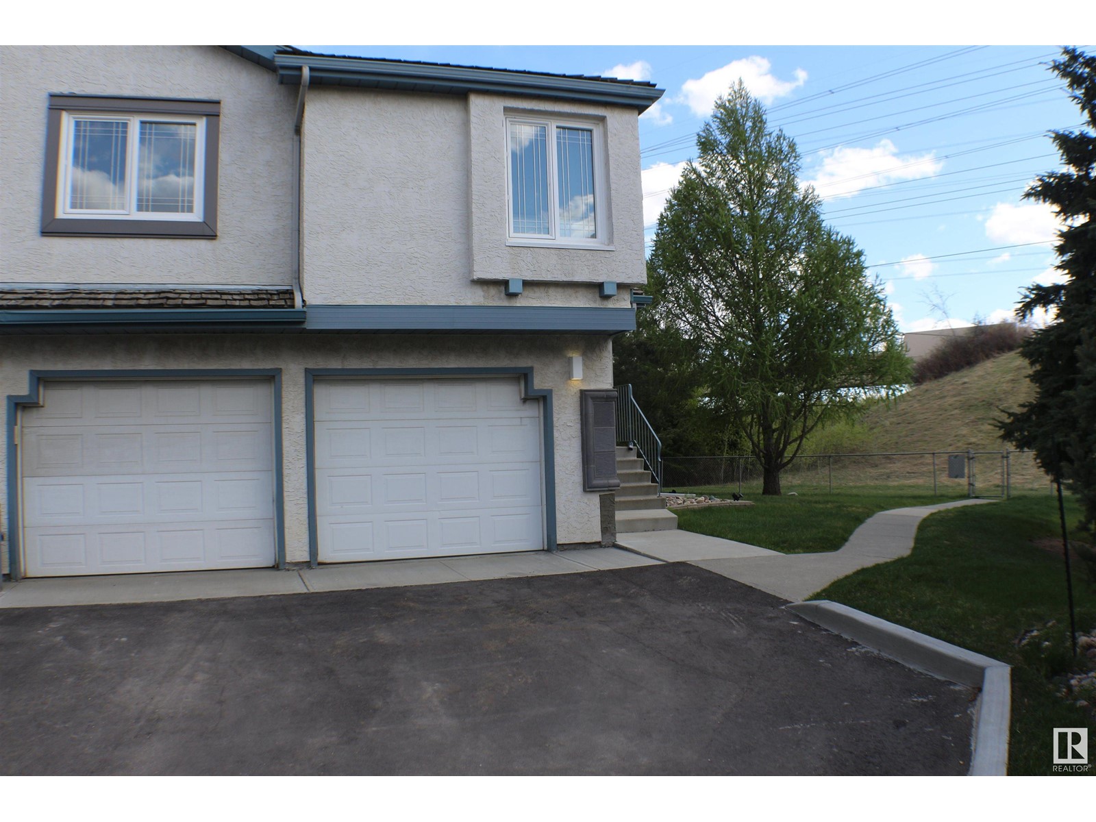Property at #34 1130 FALCONER RD NW image 1