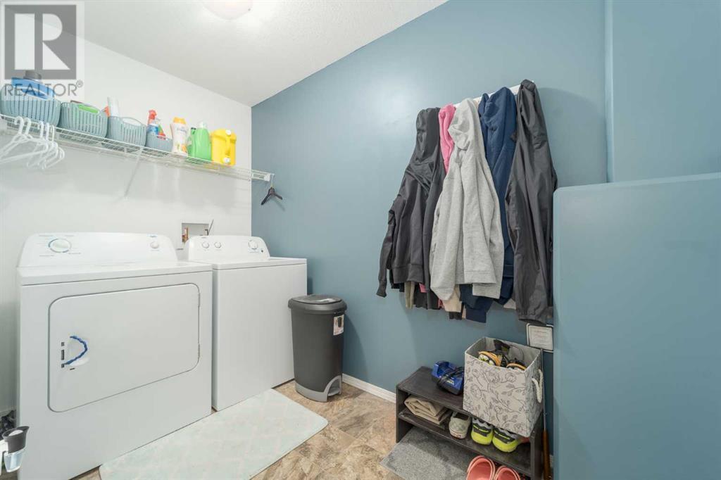 1914 7a Avenue N, Lethbridge, Alberta  T1H 0Z1 - Photo 35 - A2217614
