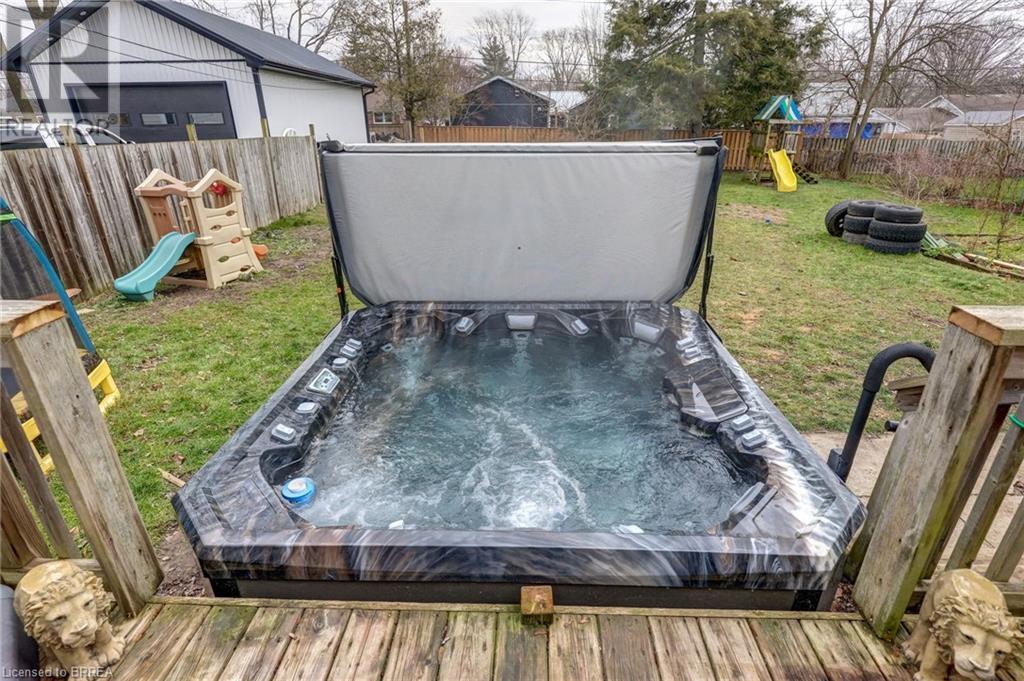 Photo 10 of 50 for 77 Fourth Avenue