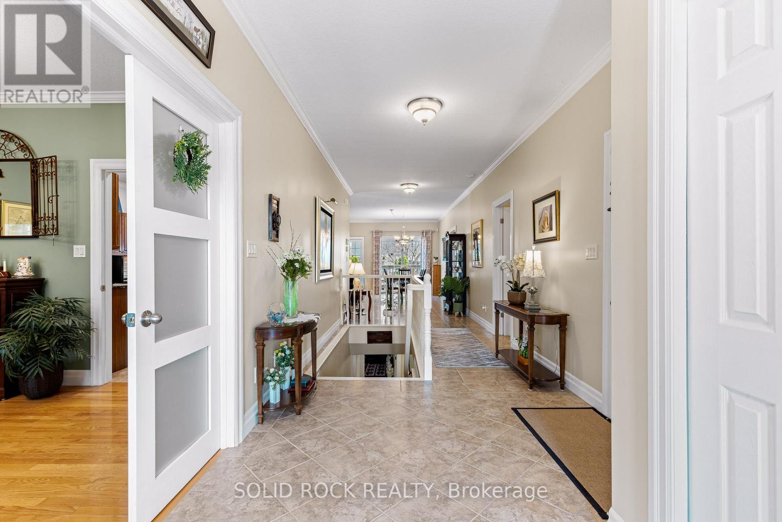 Property at 1021 CRESTWOOD DRIVE image 5