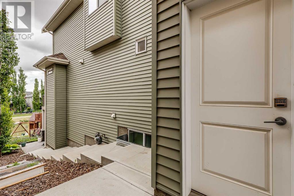 2233 Bayside Circle Sw, Airdrie, Alberta  T4B 0Y6 - Photo 40 - A2192920