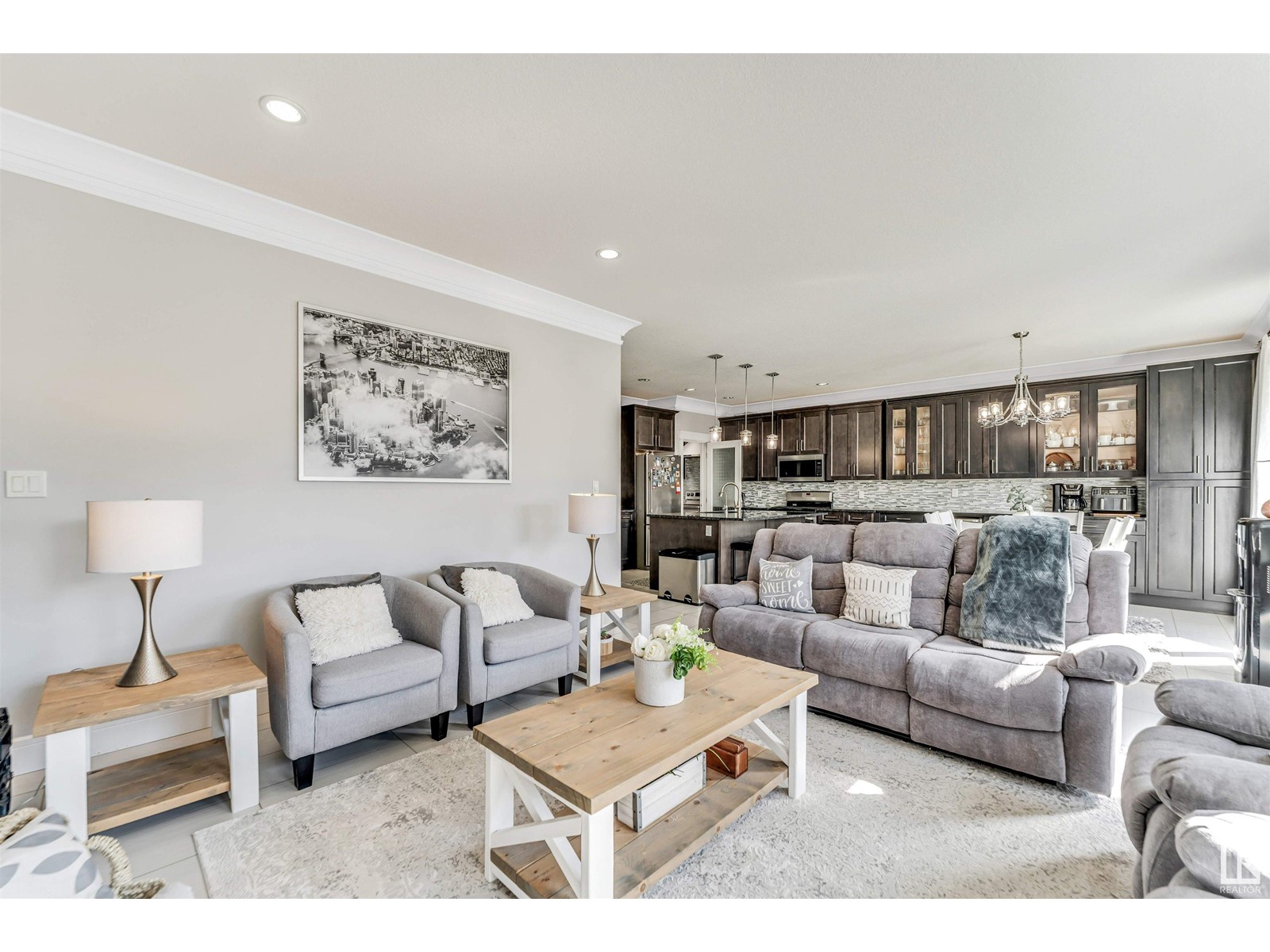Property at 13055 165 AV NW NW image 5