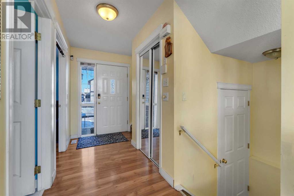 Property at 194 Saddlemead Green image 4