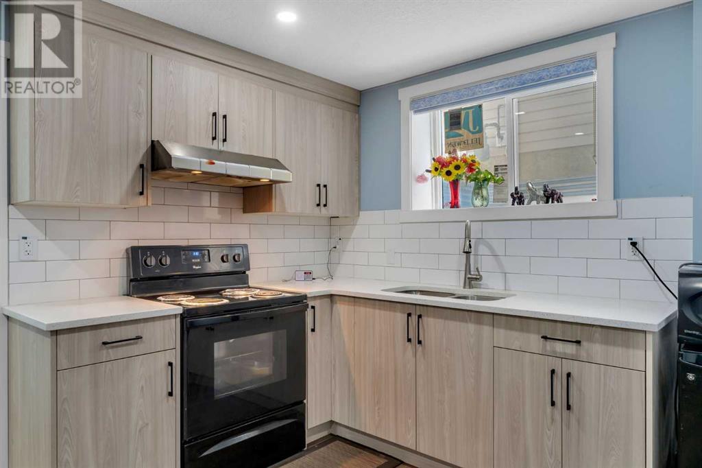 194 Saddlemead Green, Calgary, Alberta  T3J 4M7 - Photo 32 - A2193526