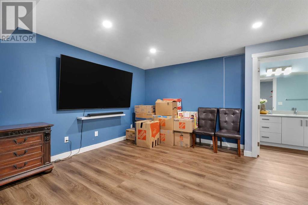 194 Saddlemead Green, Calgary, Alberta  T3J 4M7 - Photo 28 - A2193526
