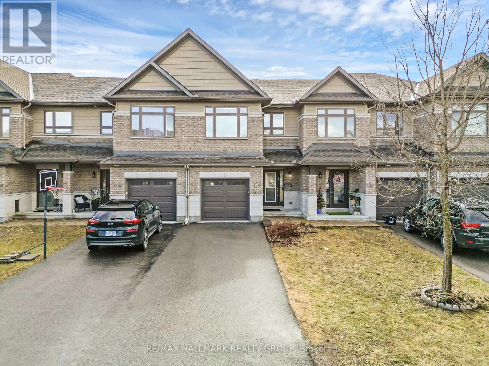 Property at 128 WOODHURST CRESCENT image 1