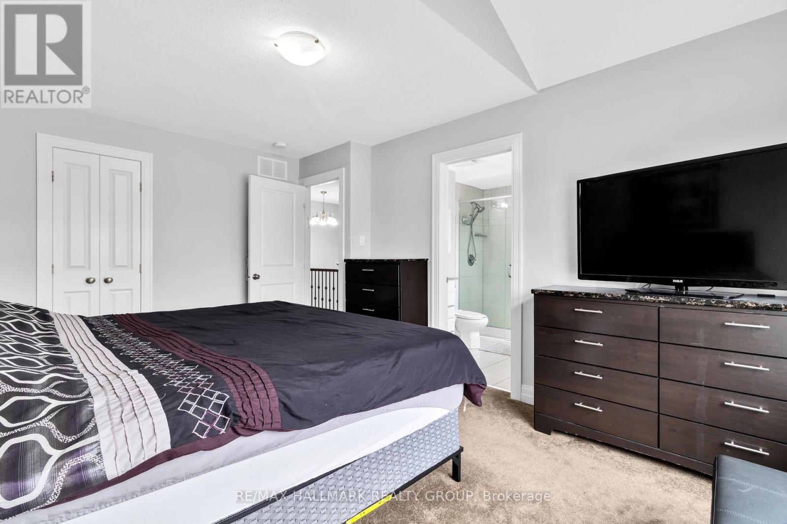 128 Woodhurst Crescent, Ottawa, Ontario  K2S 2G4 - Photo 15 - X12087025