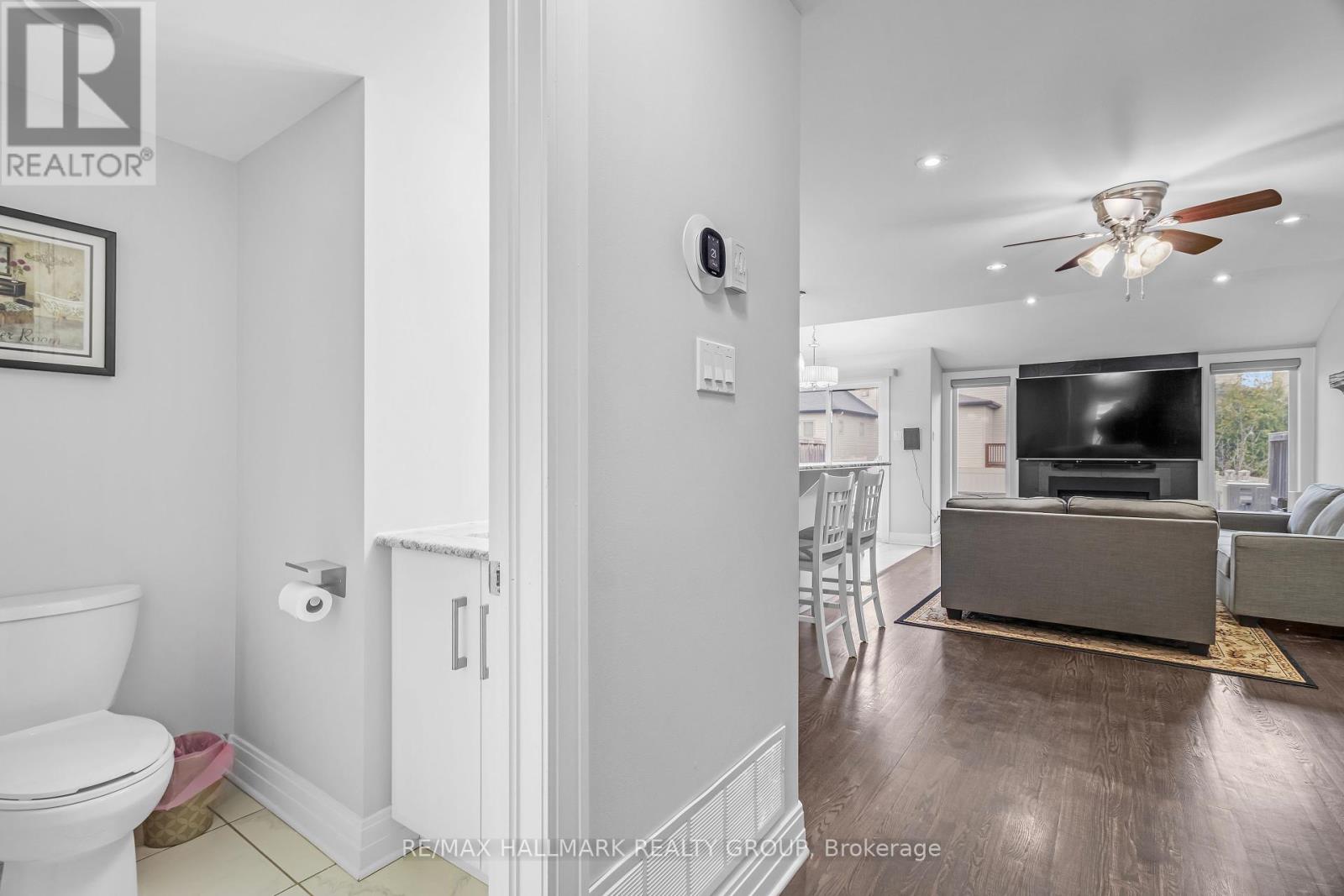 Property at 128 WOODHURST CRESCENT image 5