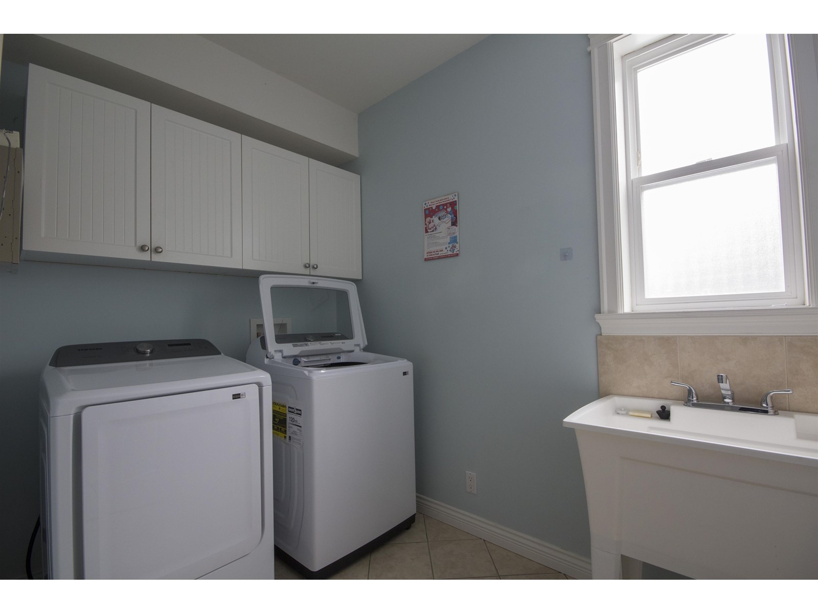 12136 100a Avenue, Surrey, British Columbia  V3V 2Y5 - Photo 14 - R2963491