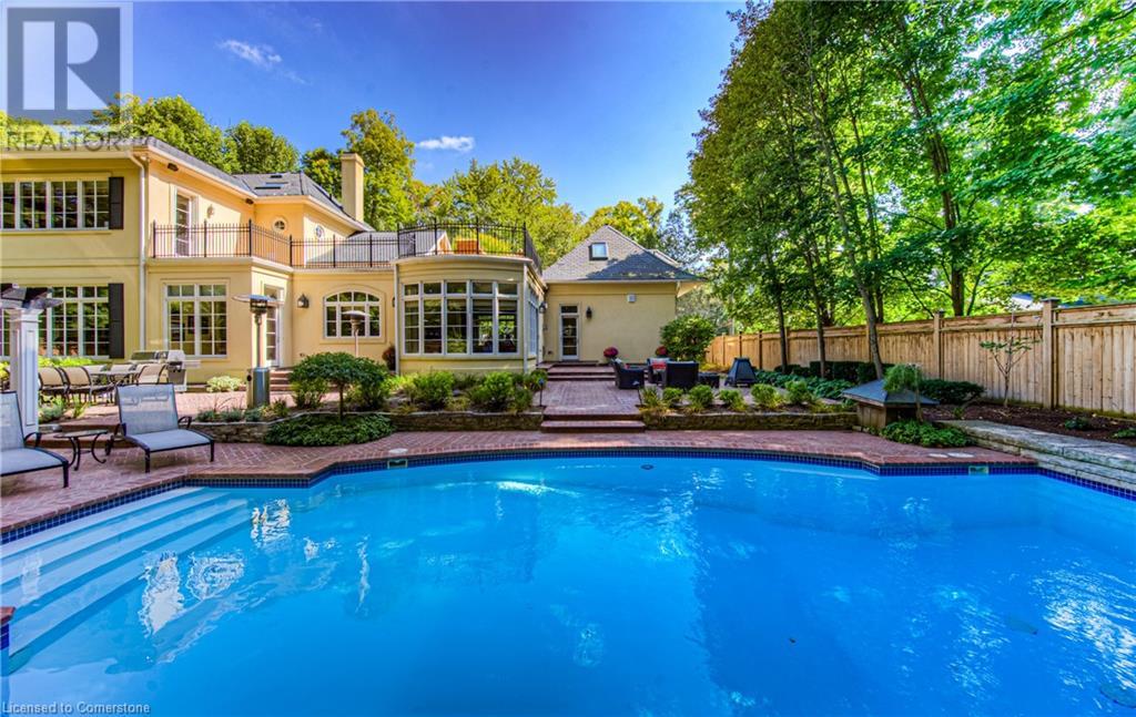 Property at 573 SUGARBUSH Drive image 2