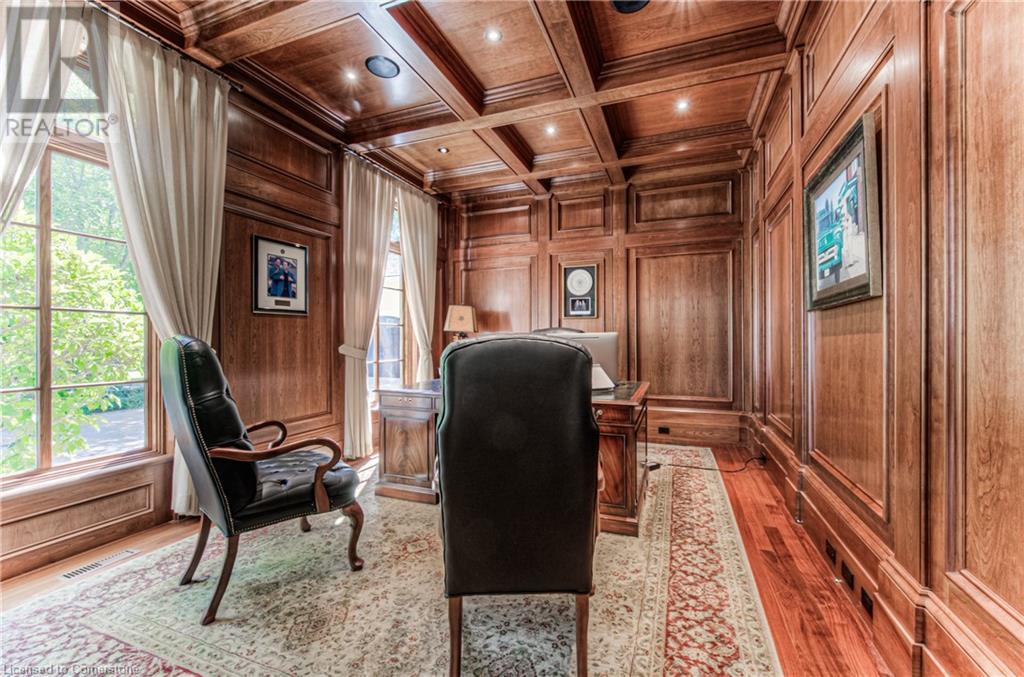 Property at 573 SUGARBUSH Drive image 5