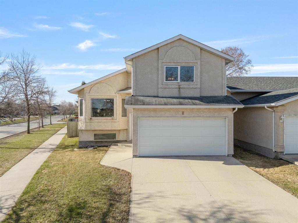 2 Branson Crescent Winnipeg, Manitoba 1S//Winnipeg/S/S Weds. May 7th, Offers: Mon. May 12th, OH: Sat. May 10th 12-2 PM & Sun. May 11 1-3 PM. Steps to Kirkbridge Park, this Richmond West home checks all the boxes - playgrounds, walking trails, amenities, transit and schools. Beautiful curb appeal, you step inside to an open layout, with updated flooring and huge windows that keep the place feeling bright all day long. The bamboo kitchen is a highlight - it s stylish, functional, and finished with granite countertops that bring the whole space together. Whether you're hosting family or just cooking for your kids, it's a highlight. Upstairs, the primary bedroom is more than generous - it s got its own full ensuite with a new shower and a walk-in closet. The main floor has 2 bedrooms and a nice 4-piece bathroom, while the basement brings even more to the value: a huge rec space, another full bath, and a bonus room that could be anything from a gym to a guest room. Add in solid mechanicals and a roomy storage area, and you ve got a home that s as practical as it is welcoming. Bonus - attached garage! See for yourself, book your showing today! (id:48254)