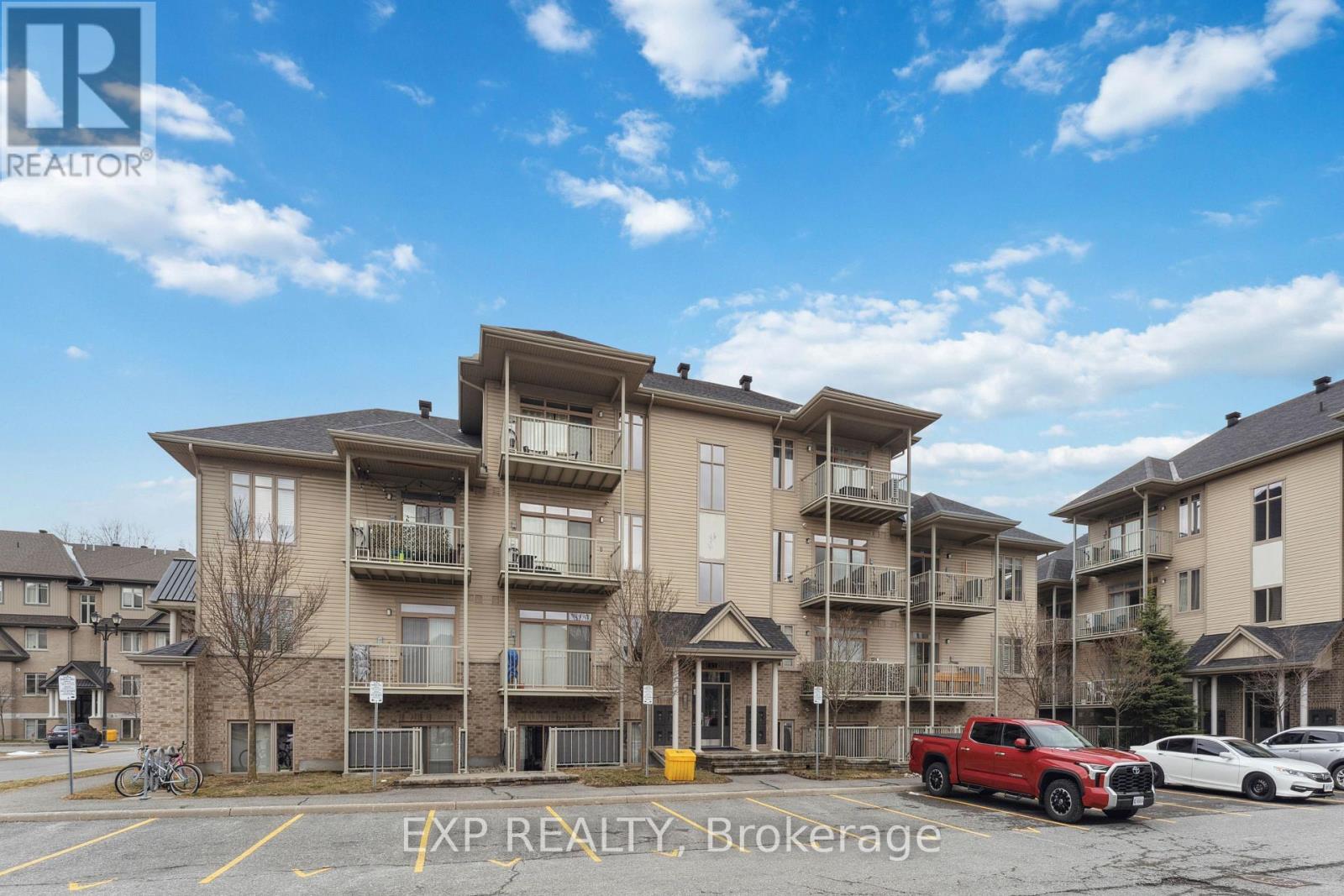 A - 22 Tadley Private, Ottawa, Ontario  K2J 2T3 - Photo 3 - X12080215