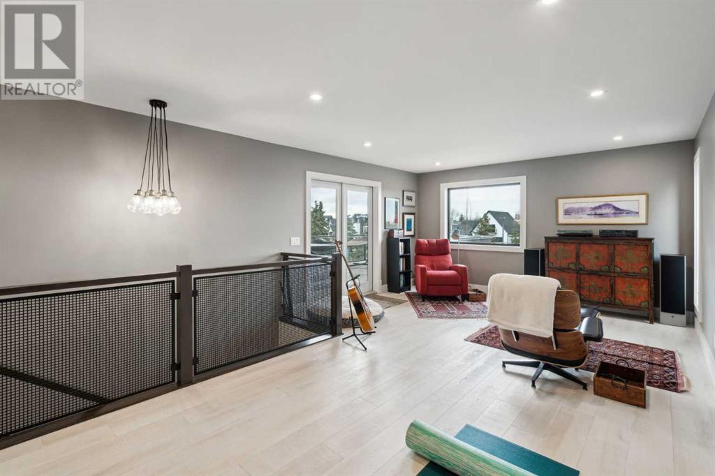 81 Trasimeno Crescent Sw, Calgary, Alberta  T3E 8B9 - Photo 31 - A2216883