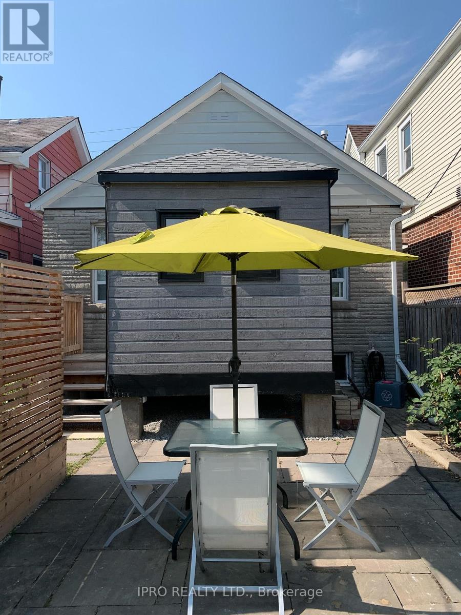 5 Thyra Avenue, Toronto (Crescent Town), Ontario  M4C 5G4 - Photo 43 - E12089947