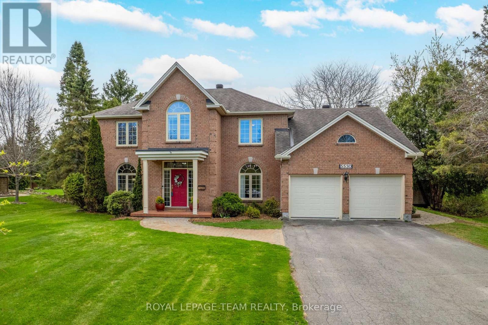 Property at 5530 PETTAPIECE CRESCENT image 1