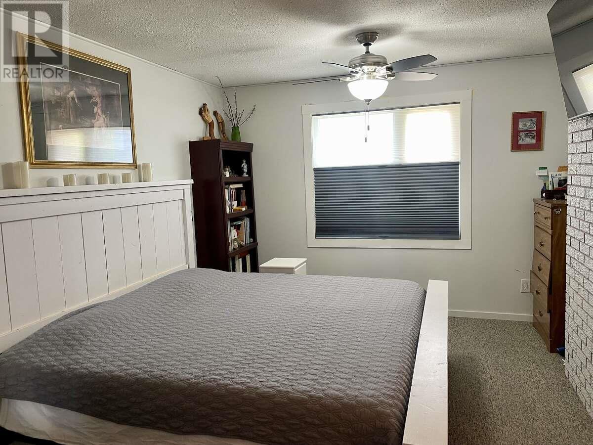 730 Graham Road, Kelowna, British Columbia  V1X 1J2 - Photo 9 - 10346285