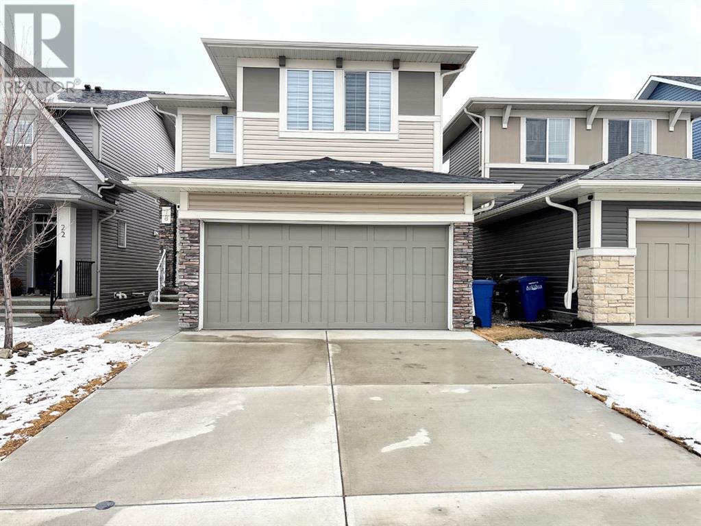 18 Bayview Circle Sw, Airdrie, Alberta  T4B 4H2 - Photo 2 - A2206735