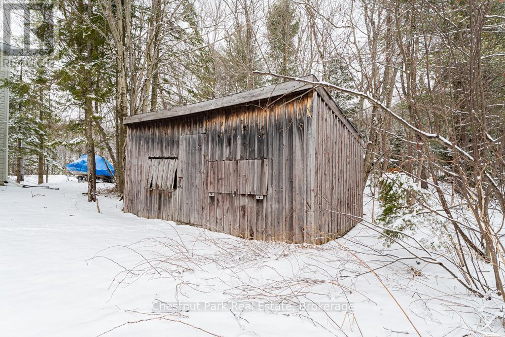 121 North Deer Lake Road, Huntsville, Ontario  P0B 1L0 - Photo 41 - X12056921