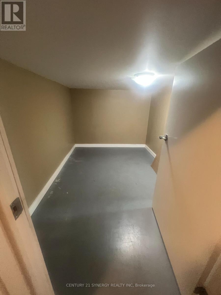 2 - 2226 Page Road, Ottawa, Ontario  K1C 7K5 - Photo 19 - X12065039