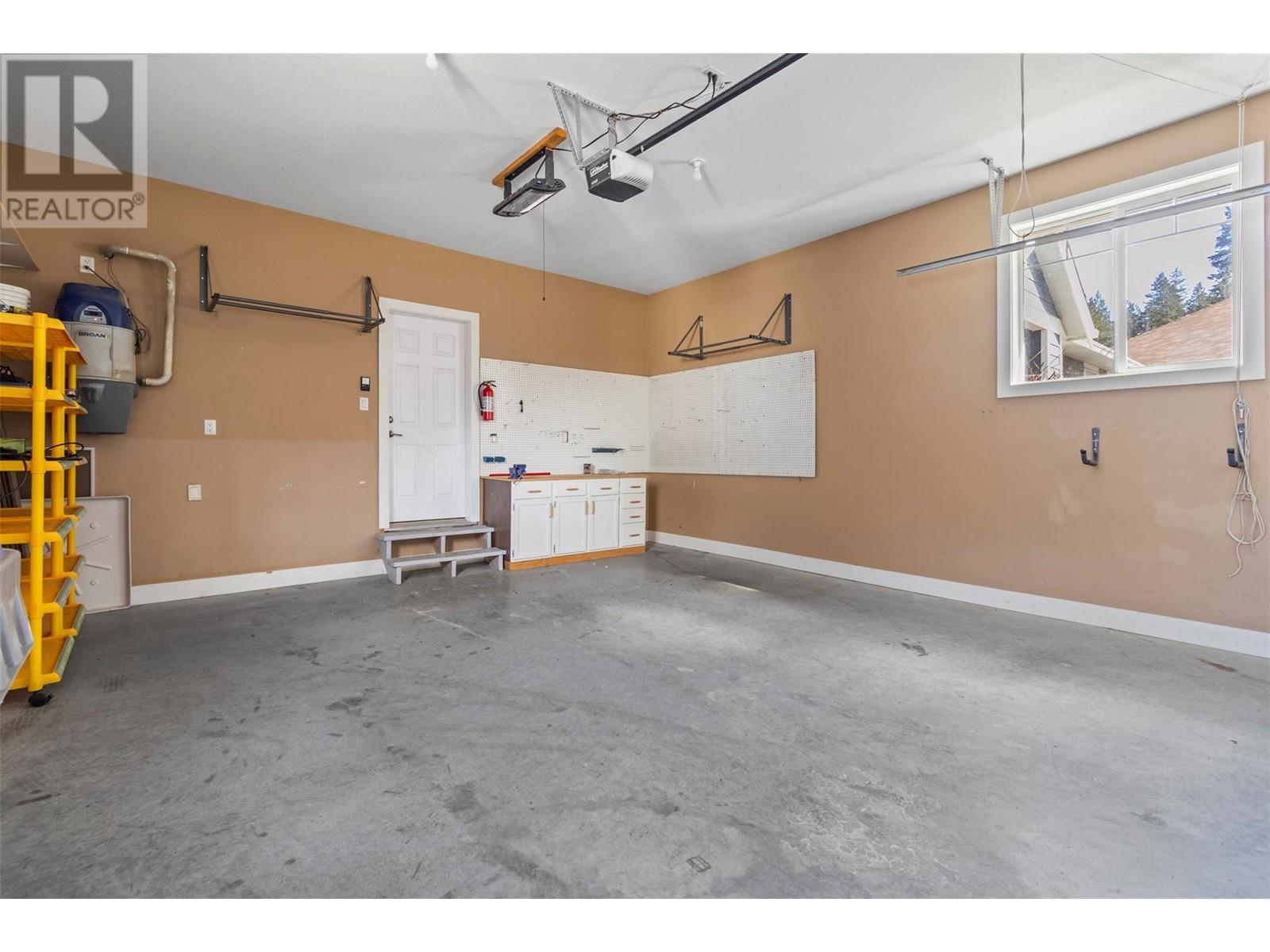 4721 Uplands Drive, Kamloops, British Columbia  V2C 6S9 - Photo 41 - 10340110