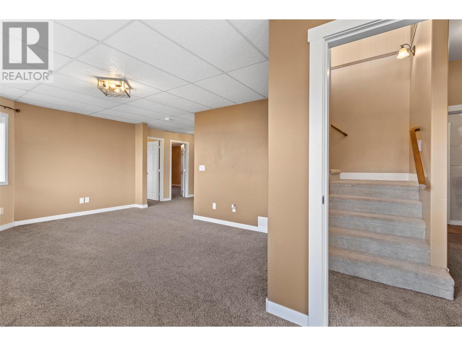 4721 UPLANDS Drive, Kamloops, BC V2C6S9