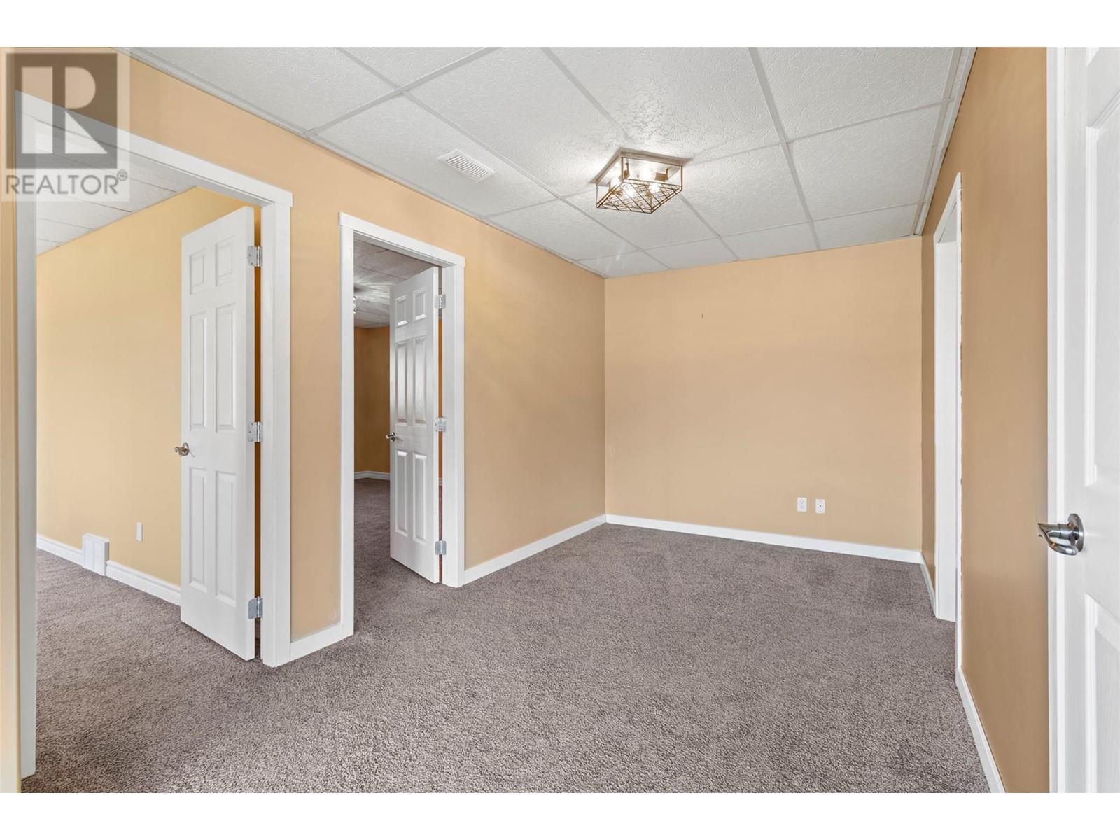 4721 Uplands Drive, Kamloops, British Columbia  V2C 6S9 - Photo 51 - 10340110