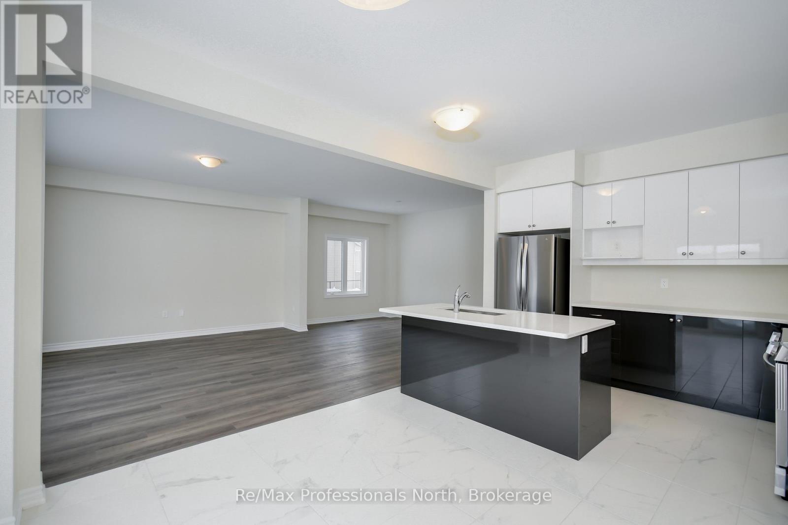 335 Beechwood Forest Lane, Gravenhurst, Ontario  P1P 0H8 - Photo 11 - X11931893