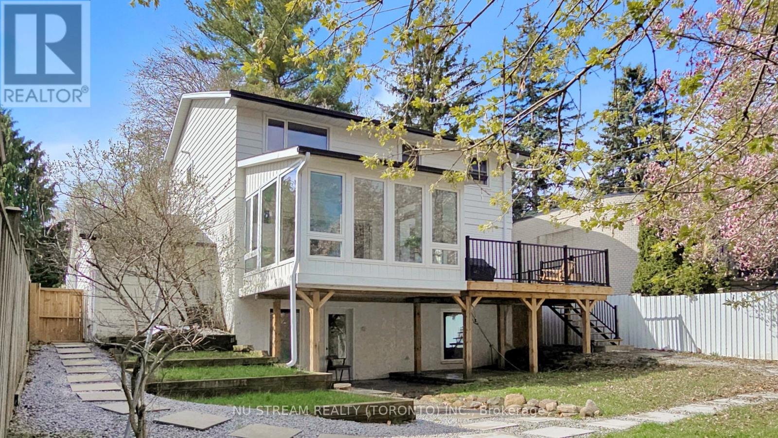 565 Rouge Hills Drive, Toronto (Rouge), Ontario  M1C 2Z9 - Photo 43 - E12121750