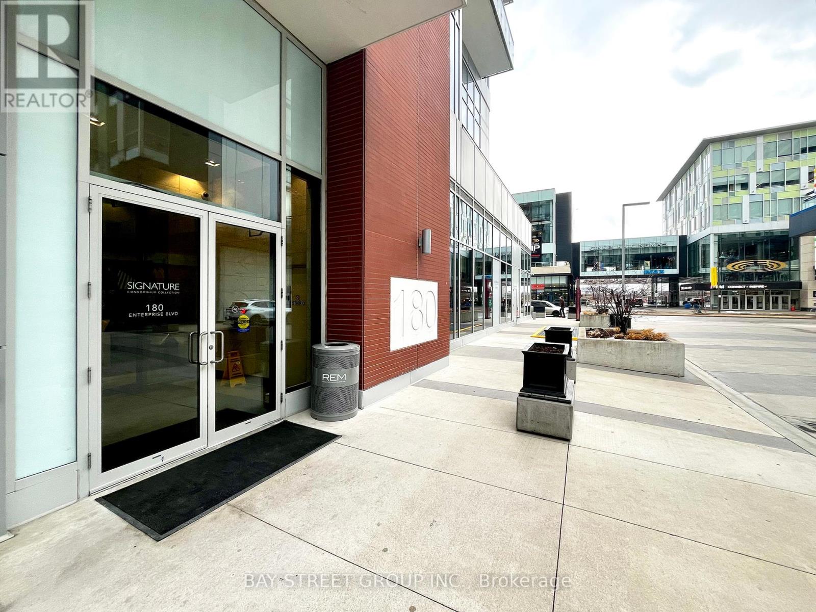 Property at 402 - 180 ENTERPRISE BOULEVARD image 3