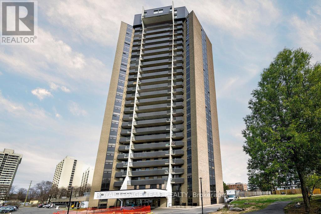 1703 - 900 Dynes Road, Ottawa, Ontario  K2C 3L6 - Photo 2 - X12123225
