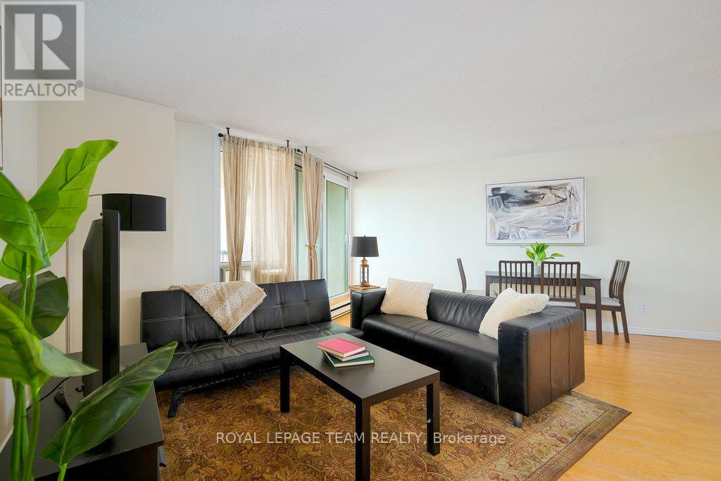 1703 - 900 Dynes Road, Ottawa, Ontario  K2C 3L6 - Photo 7 - X12123225