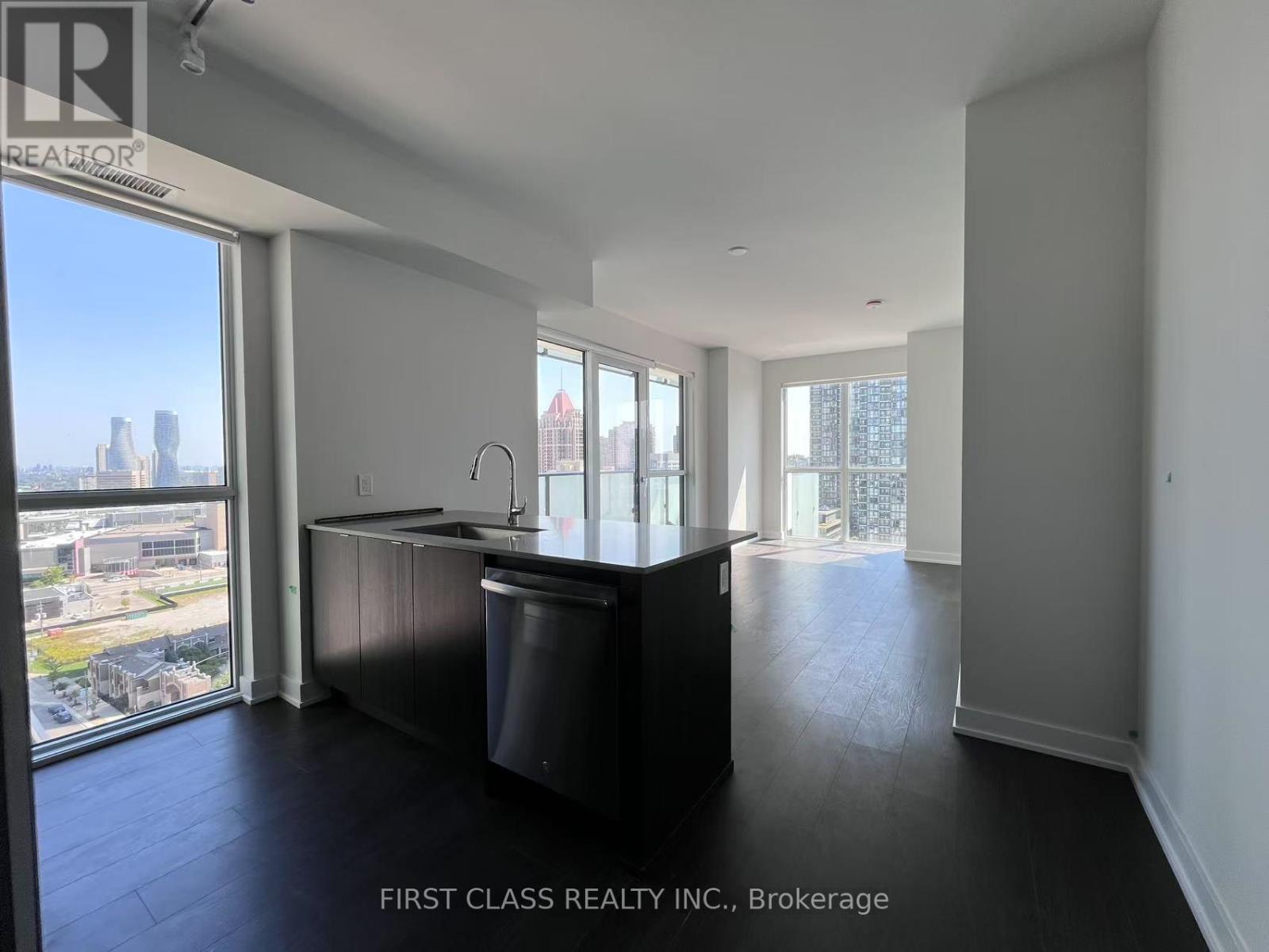 1606 - 4130 Parkside Village Drive, Mississauga, Ontario  L5B 0L7 - Photo 1 - W12123220