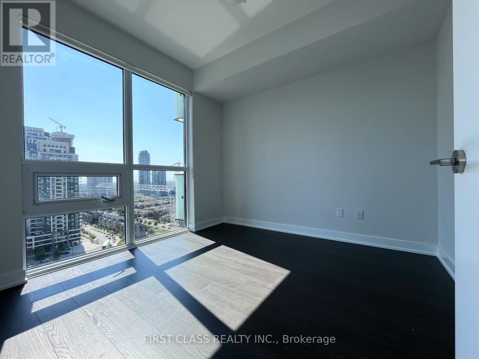 1606 - 4130 Parkside Village Drive, Mississauga, Ontario  L5B 0L7 - Photo 4 - W12123220