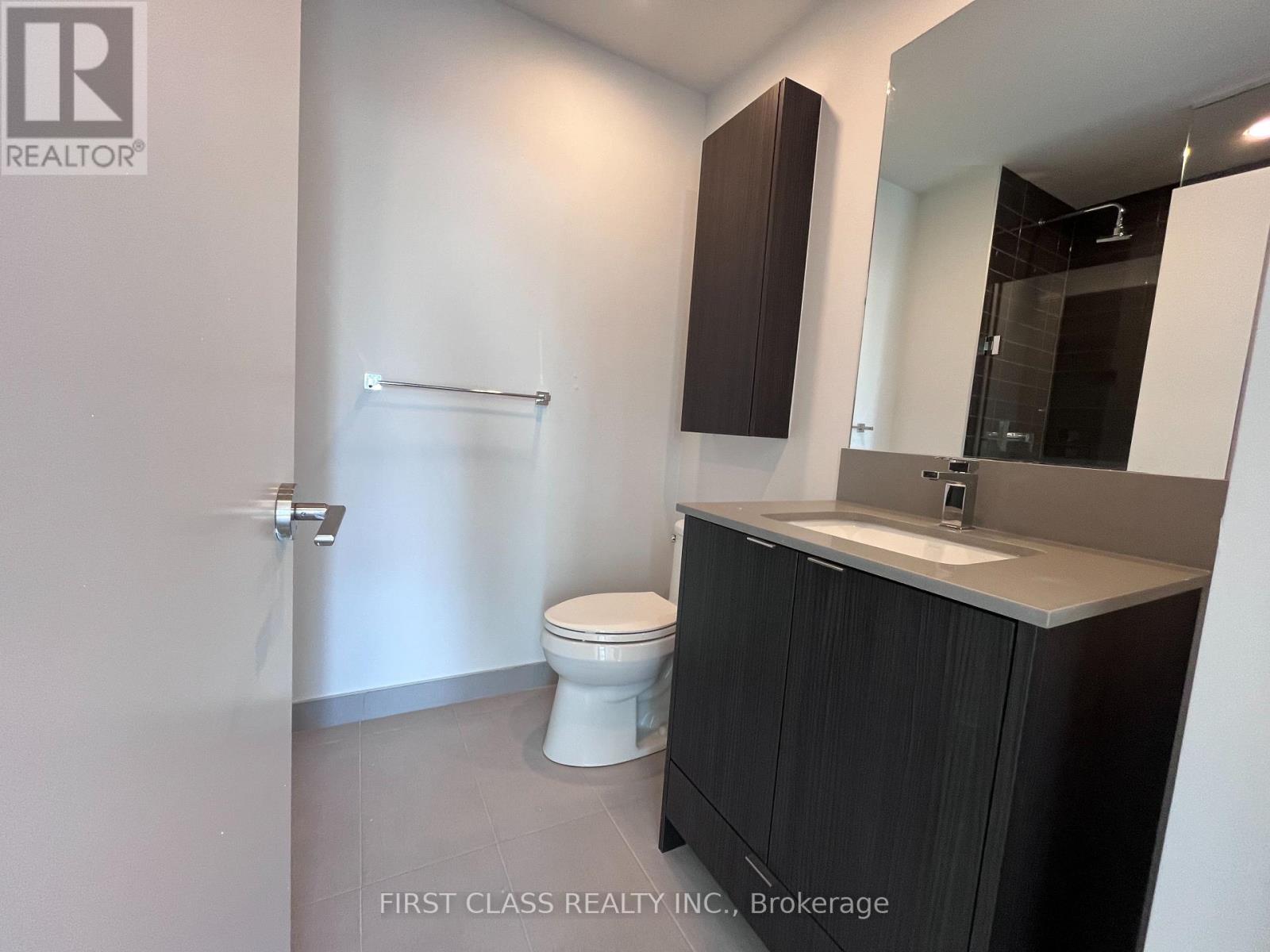 1606 - 4130 Parkside Village Drive, Mississauga, Ontario  L5B 0L7 - Photo 5 - W12123220