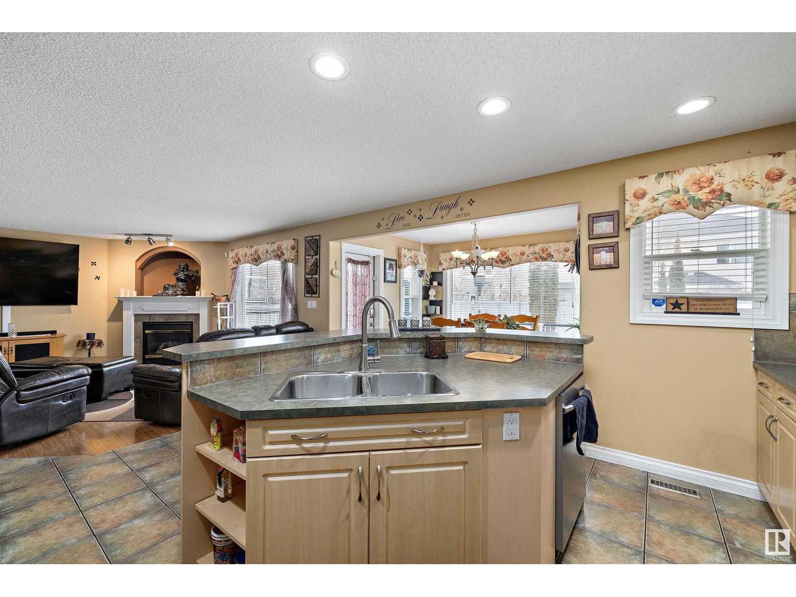 356 Calderon Cr Nw, Edmonton, Alberta  T6V 1R8 - Photo 16 - E4423467