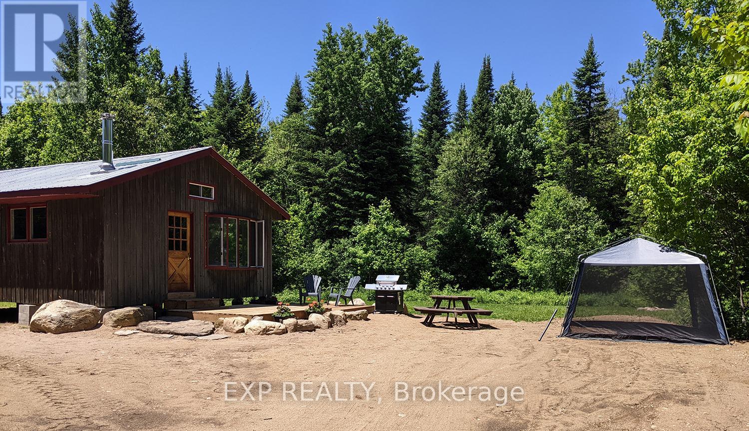 239 East Lake Road, Hastings Highlands, Ontario  K0L 2S0 - Photo 29 - X12122602