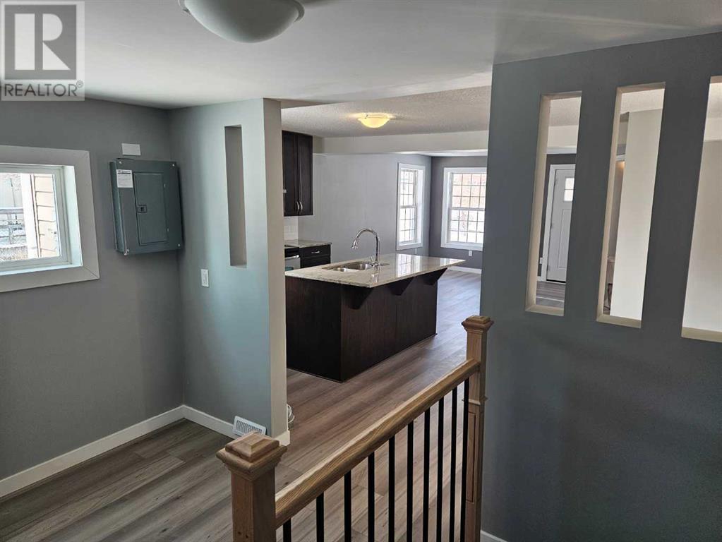 Property at 218 1 Avenue E image 5