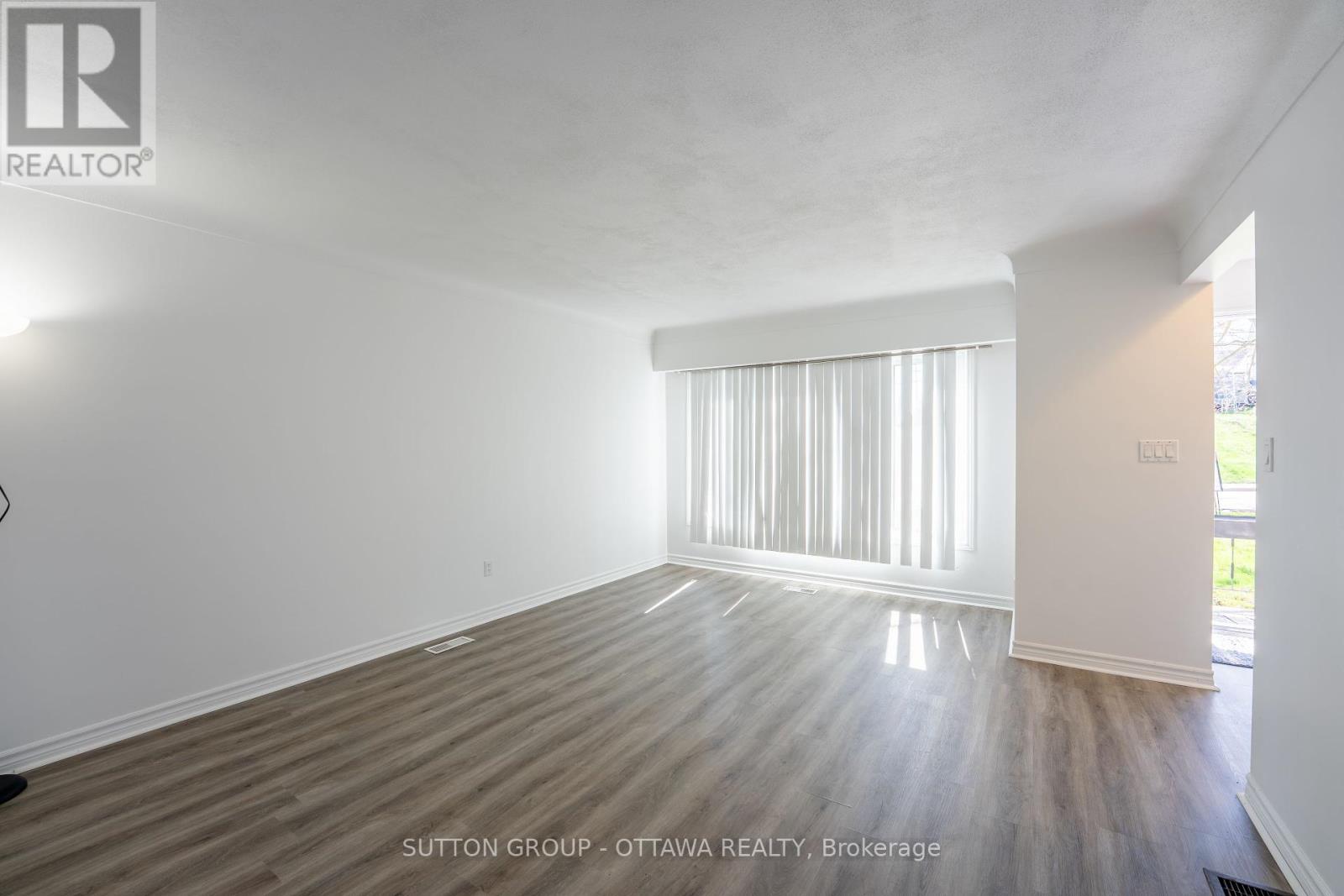 231 Perth Street, Brockville, Ontario  K6V 5E7 - Photo 10 - X12112493