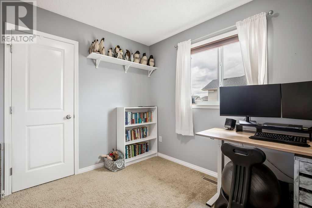 115 Drake Landing, Okotoks, Alberta  T1S 0H4 - Photo 16 - A2216947