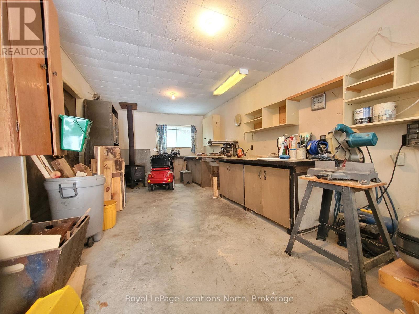 8 Ronald Avenue, Tiny, Ontario  L0L 1P1 - Photo 27 - S12116416